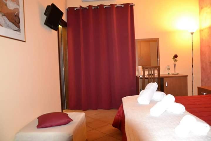 Donjon Suite Centro Storico カステルブオーノ 部屋 写真